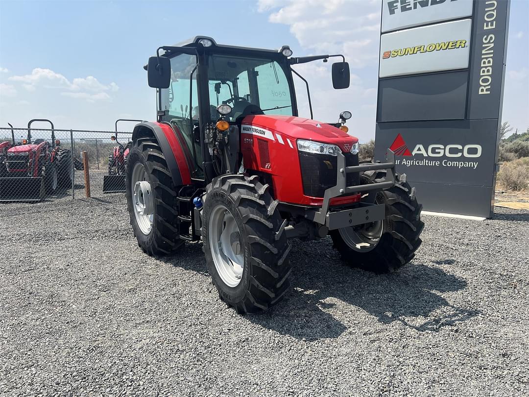 Image of Massey Ferguson 5711 Primary image