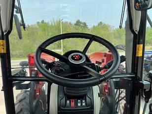 Main image Massey Ferguson 5711 10