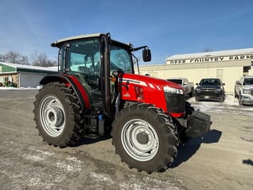 Main image Massey Ferguson 5711