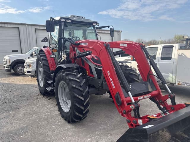 Image of Massey Ferguson 5S.115 equipment image 3