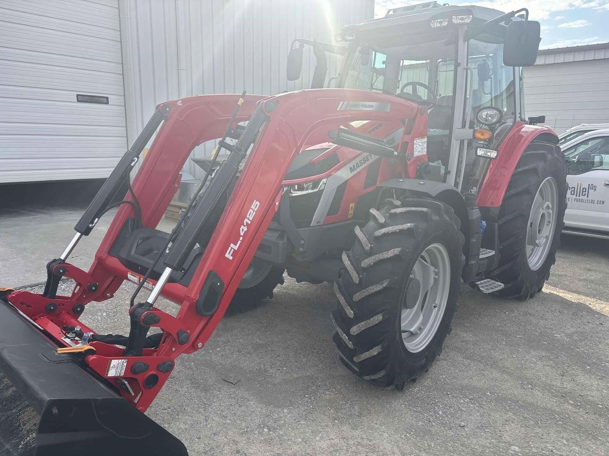 2024 Massey Ferguson 5S.115 Equipment Image0
