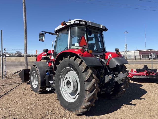Image of Massey Ferguson 5S.135 equipment image 4
