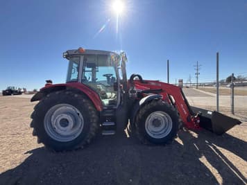 Main image Massey Ferguson 5S.135