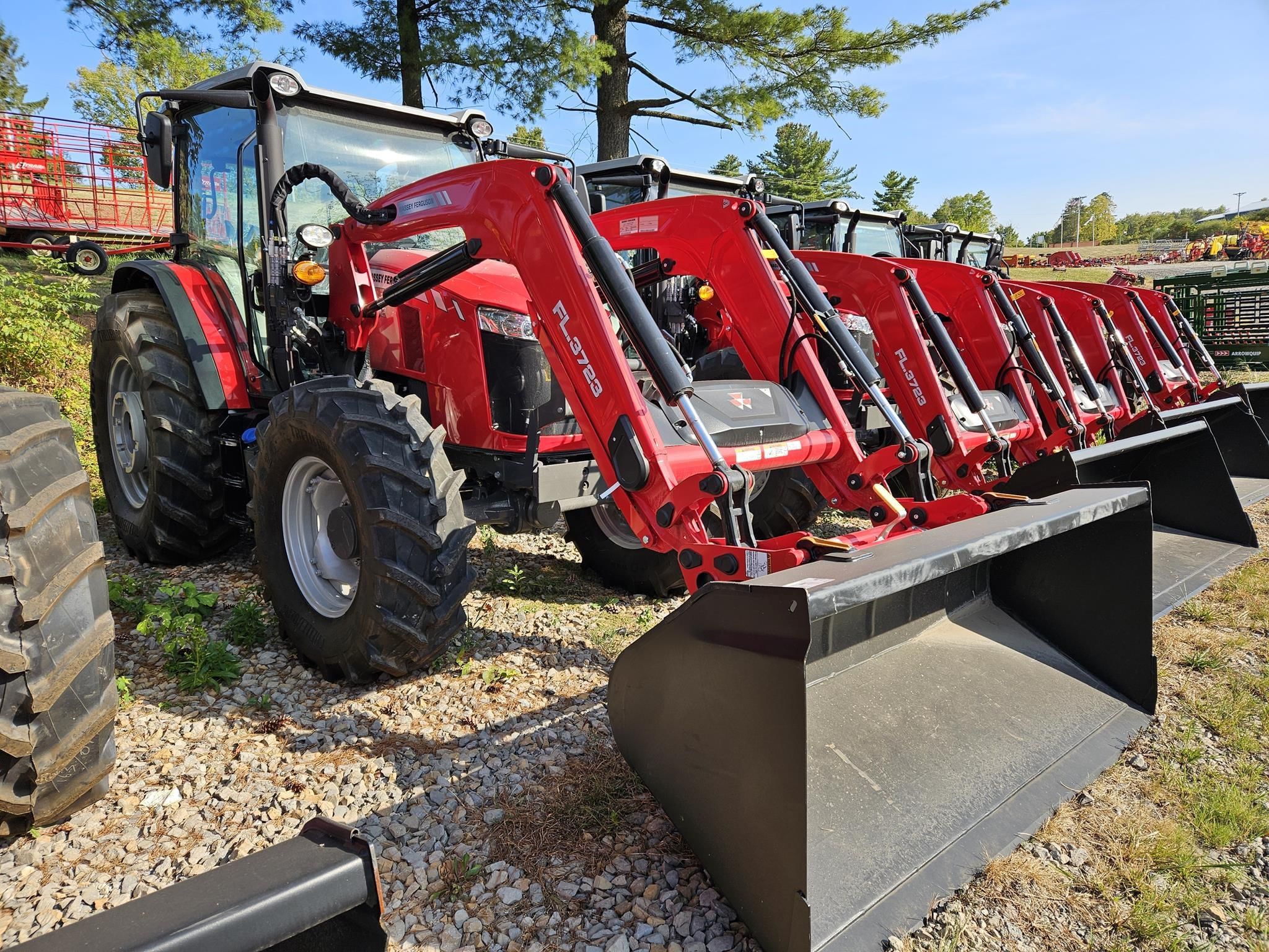 2024 Massey Ferguson 6712 Equipment Image0