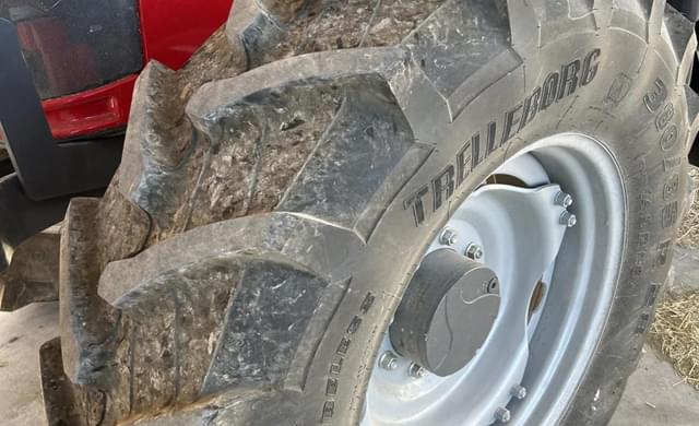 Image of Massey Ferguson 6713 equipment image 4