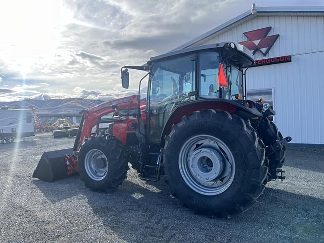 Image of Massey Ferguson 6713 equipment image 1