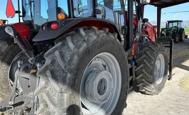 Image of Massey Ferguson 6713 equipment image 2