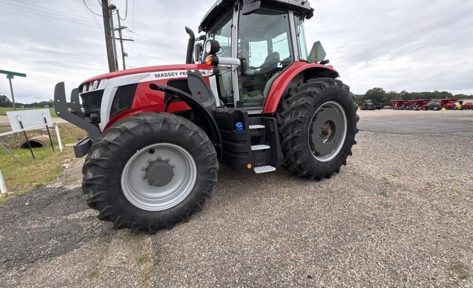 2024 Massey Ferguson 6S.180 Equipment Image0