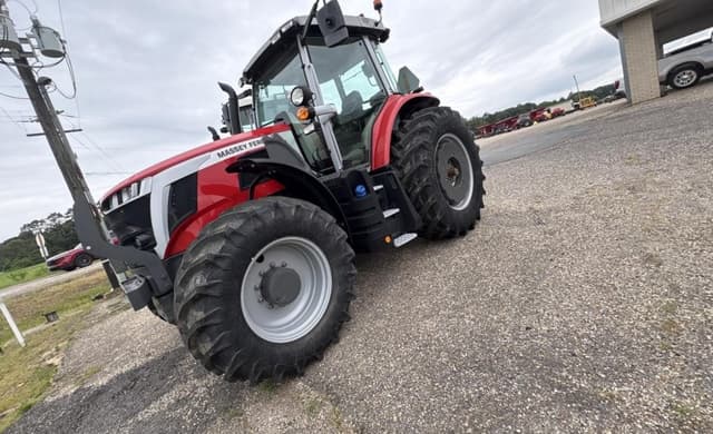 Image of Massey Ferguson 6S.180 equipment image 2