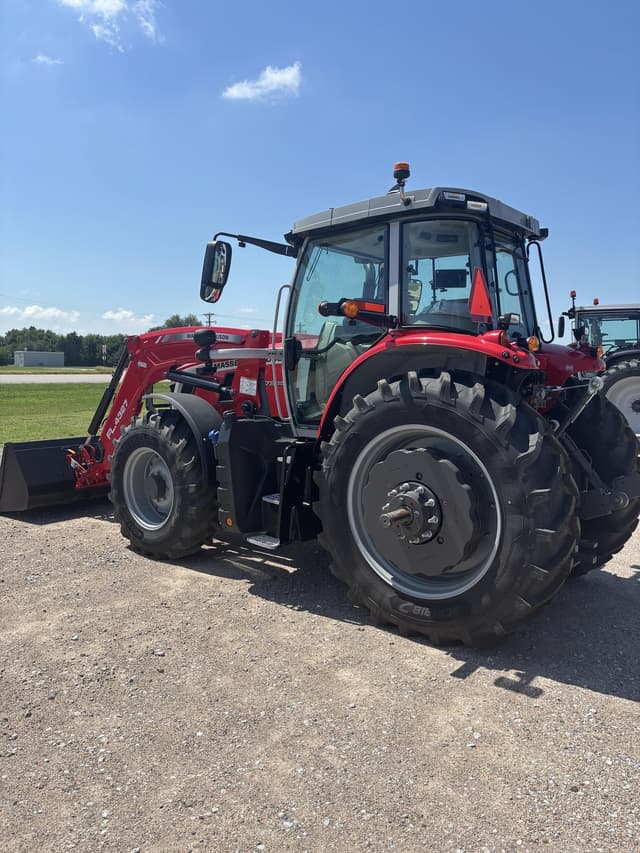 Image of Massey Ferguson 7S.155 equipment image 3