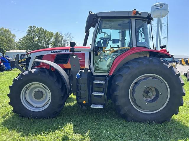 Image of Massey Ferguson 7S.155 equipment image 1