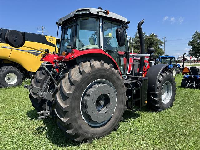 Image of Massey Ferguson 7S.155 equipment image 4