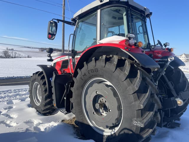 Image of Massey Ferguson 7S.165 equipment image 4