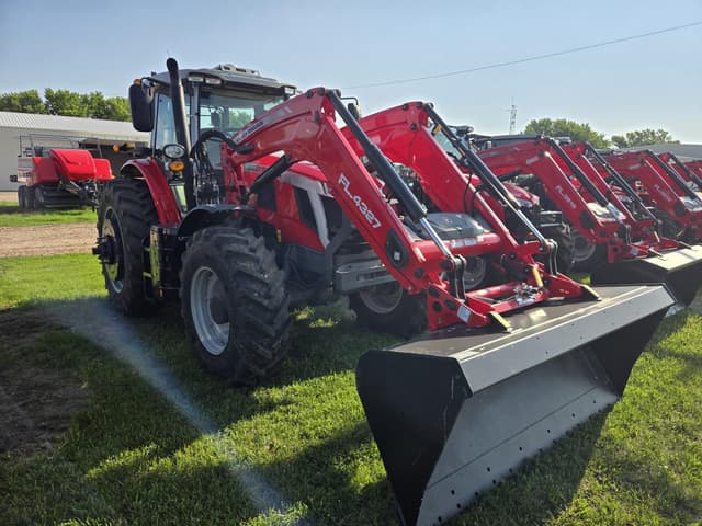 Image of Massey Ferguson 7S.180 equipment image 1