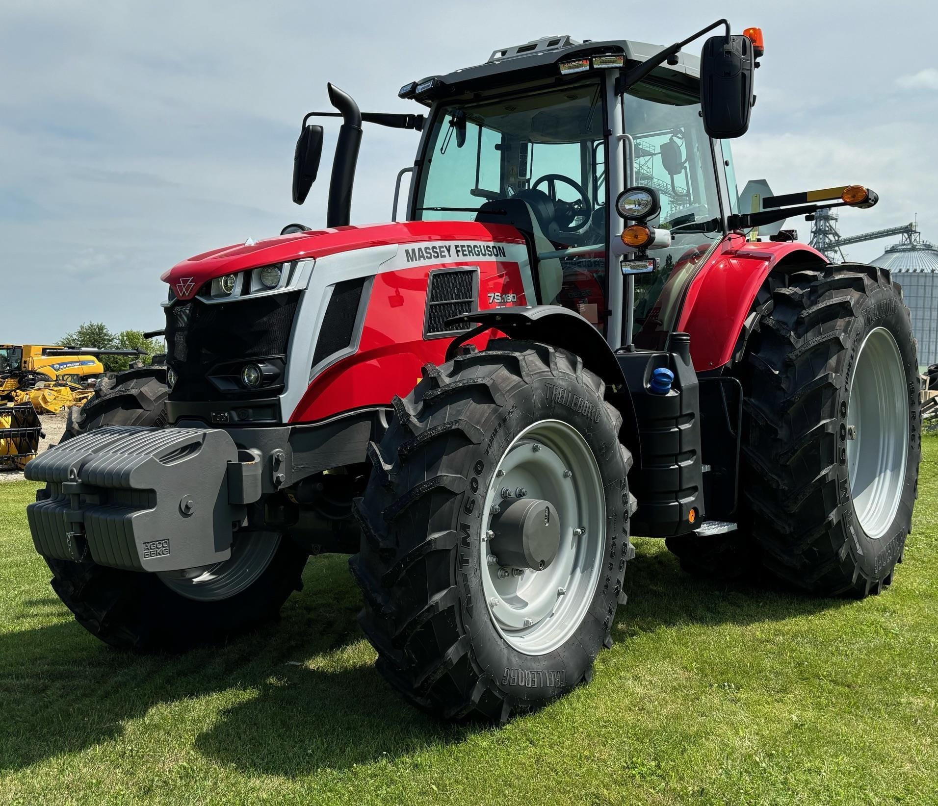 2024 Massey Ferguson 7S.180 Equipment Image0