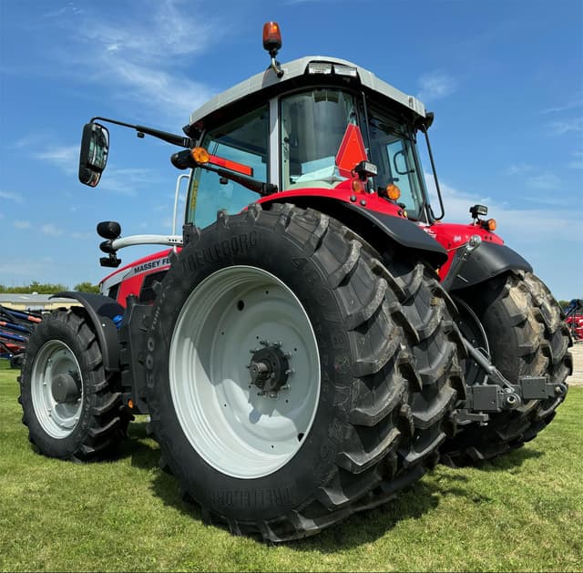 Image of Massey Ferguson 7S.180 equipment image 3