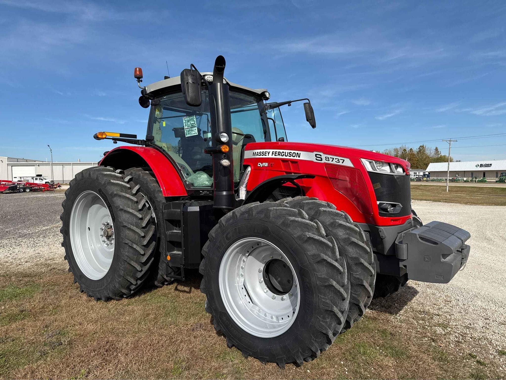 2024 Massey Ferguson 8737S Image