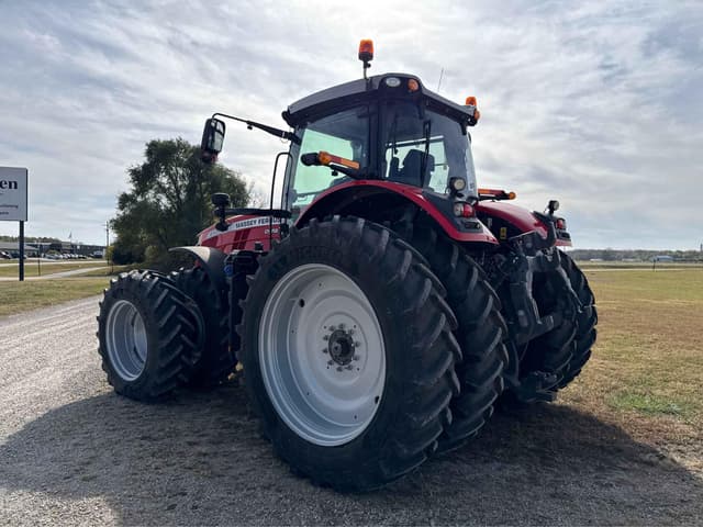 Image of Massey Ferguson 8737S equipment image 4