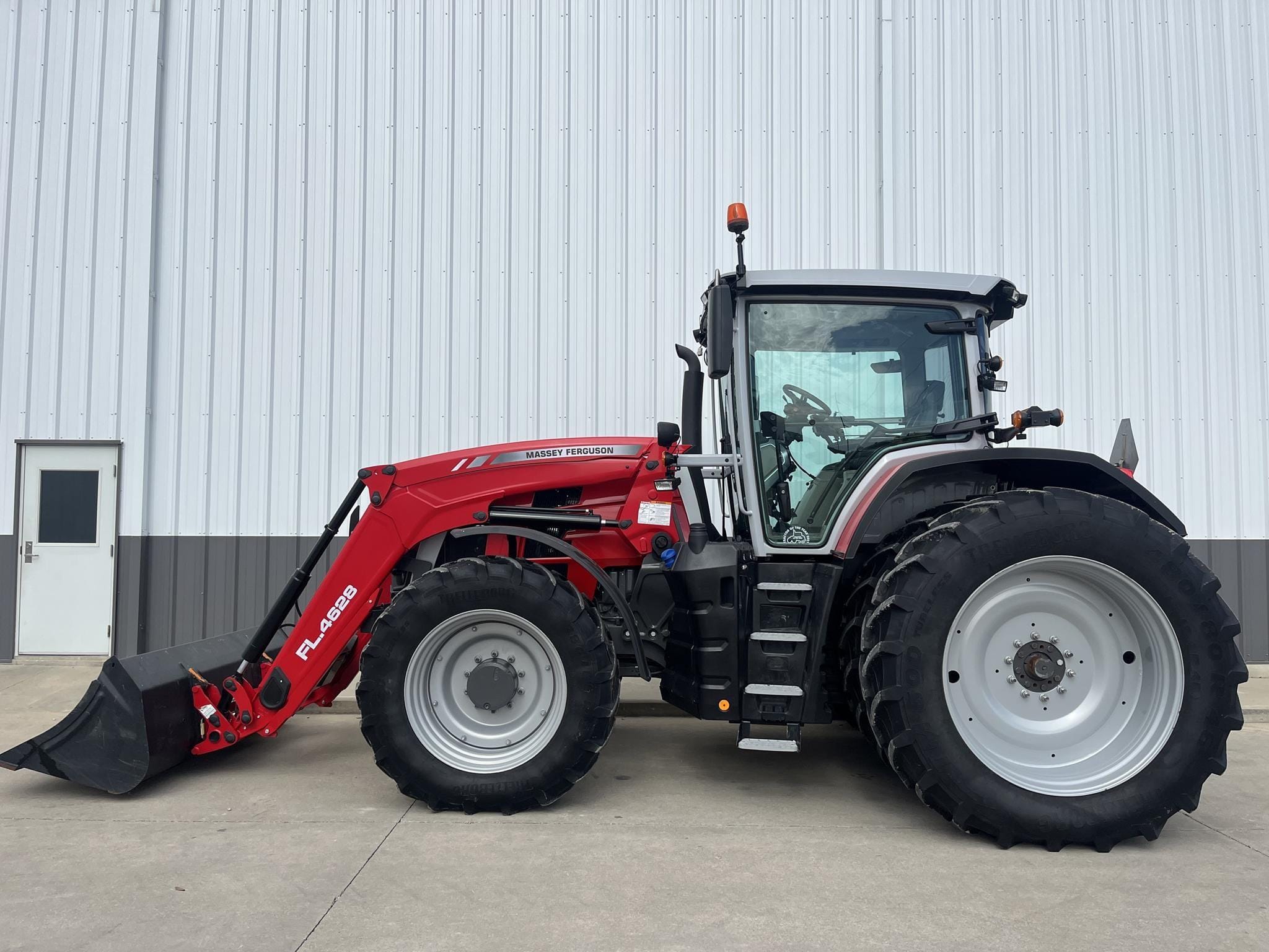2024 Massey Ferguson 8S.205 Equipment Image0
