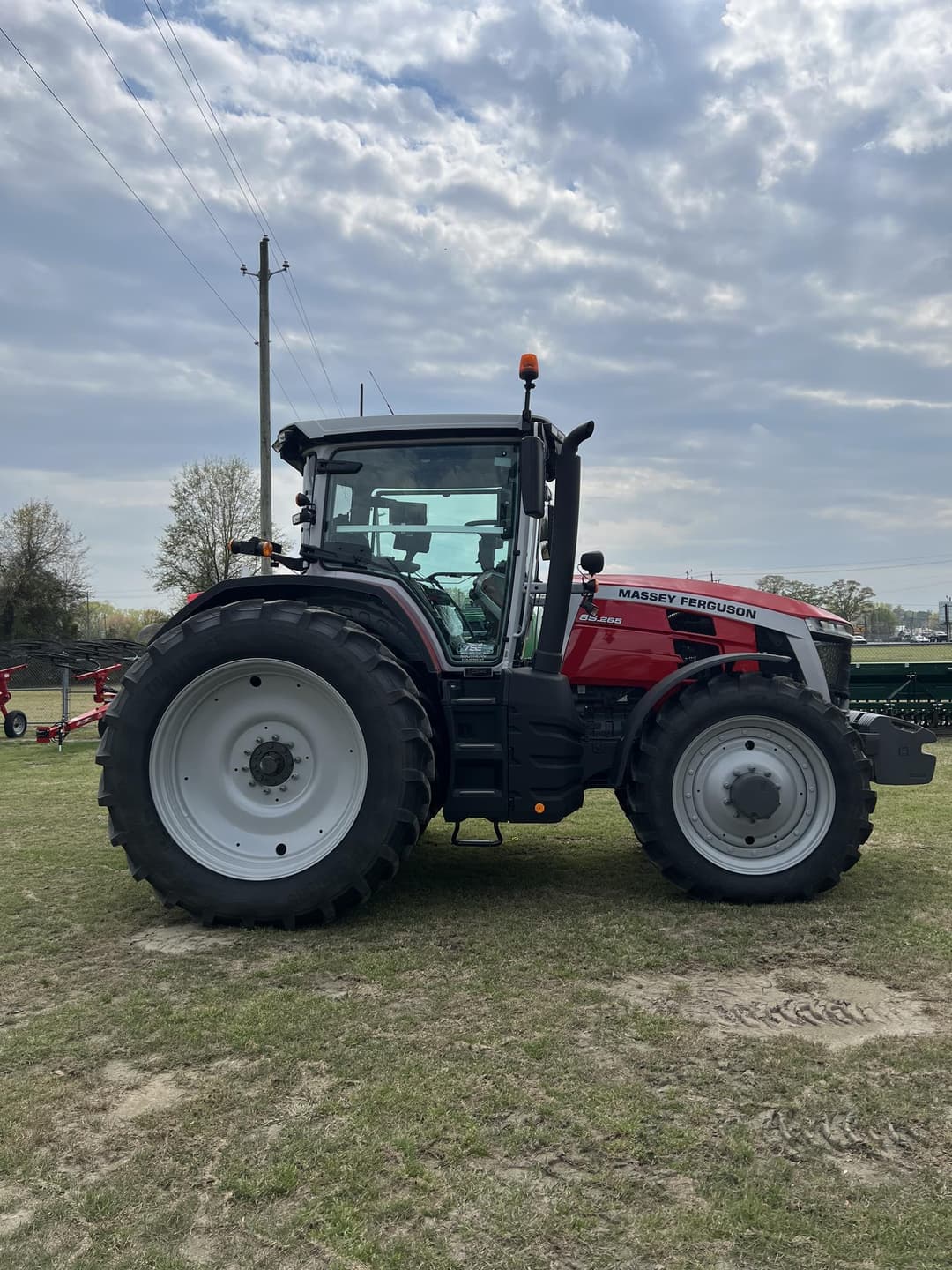 Image of Massey Ferguson 8S.265 Primary image