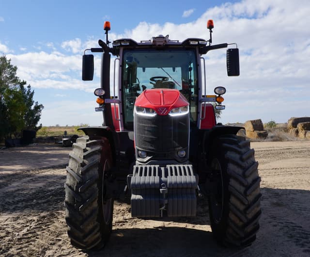 Image of Massey Ferguson 8S.285 equipment image 2