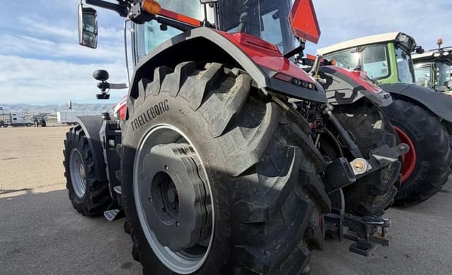 Image of Massey Ferguson 8S.305 equipment image 4