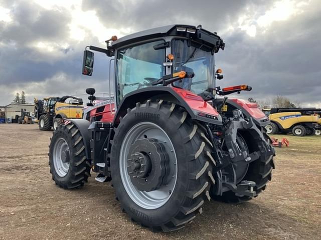 Image of Massey Ferguson 8S.305 equipment image 3