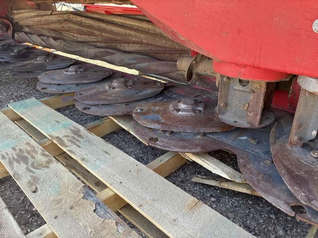 Image of Massey Ferguson 9316S equipment image 2