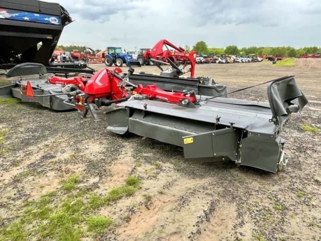 Image of Massey Ferguson DM8612/DM367 equipment image 2