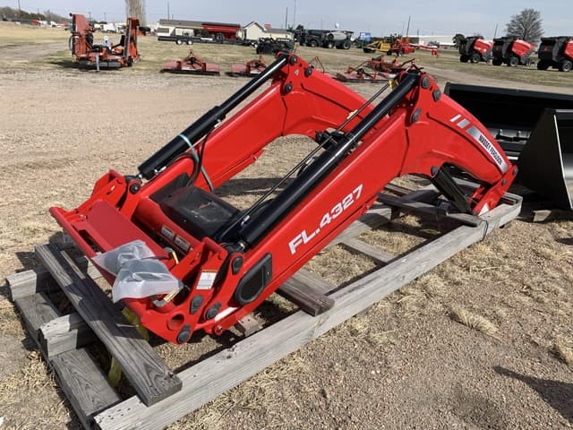 Image of Massey Ferguson FL4327 equipment image 3