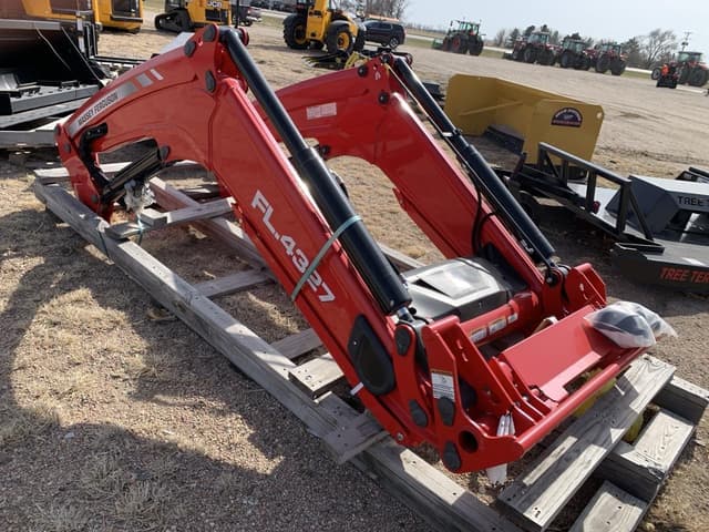 Image of Massey Ferguson FL4327 equipment image 2
