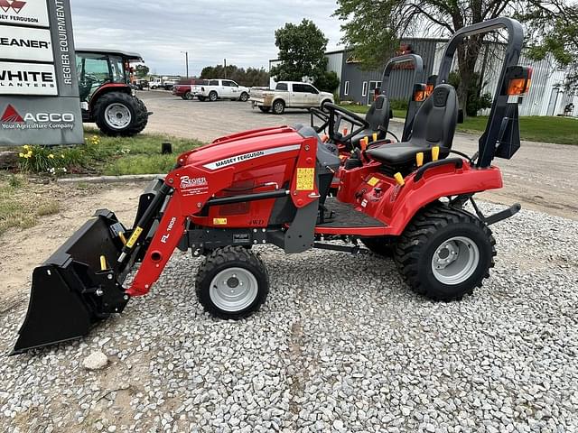 Image of Massey Ferguson GC1723 equipment image 2