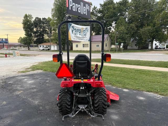 Image of Massey Ferguson GC1723E equipment image 3
