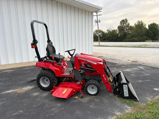 Image of Massey Ferguson GC1723E equipment image 1