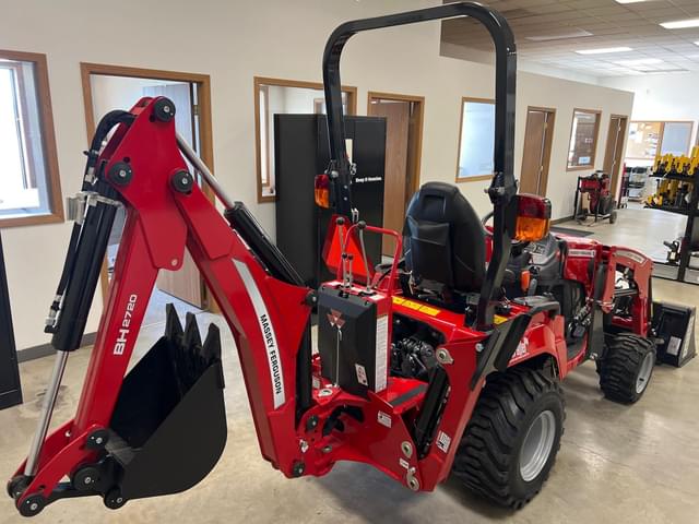 Image of Massey Ferguson GC1723E equipment image 1