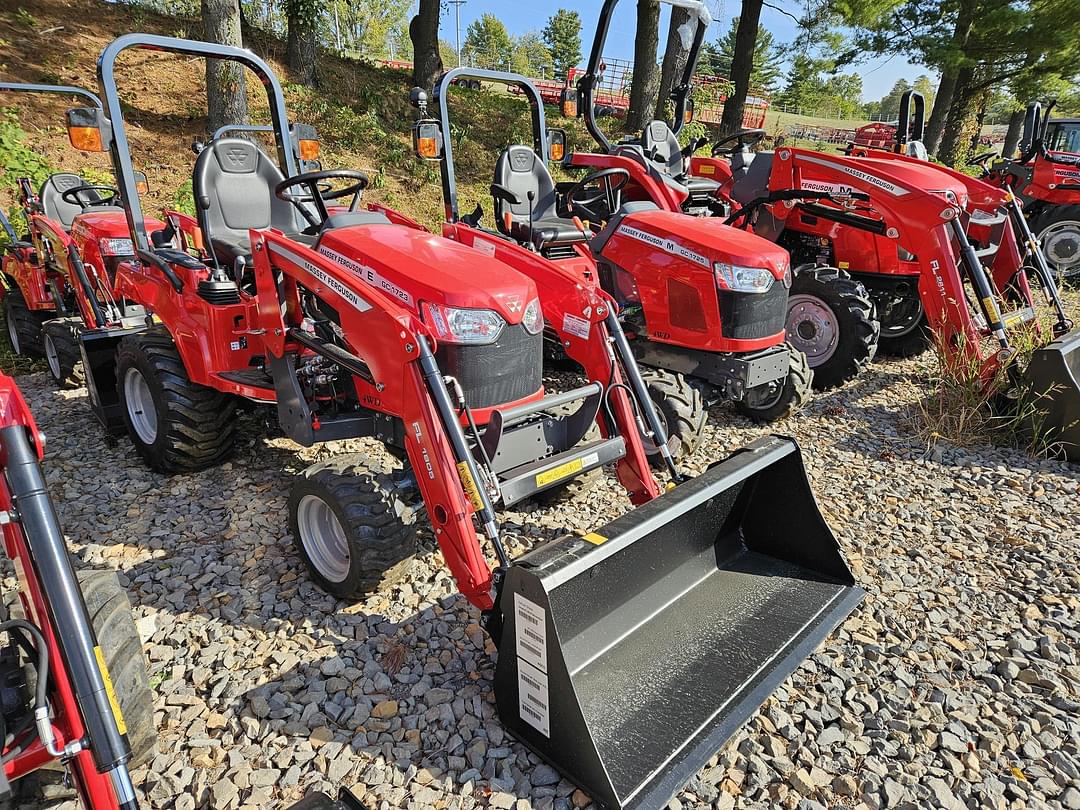 Image of Massey Ferguson GC1723E Image 0