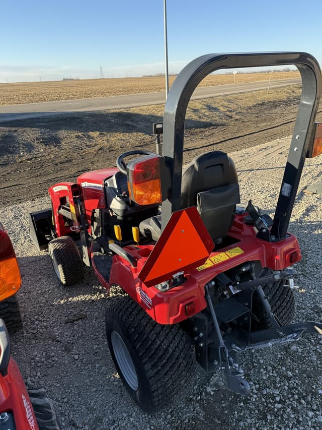 Image of Massey Ferguson GC1723E equipment image 3