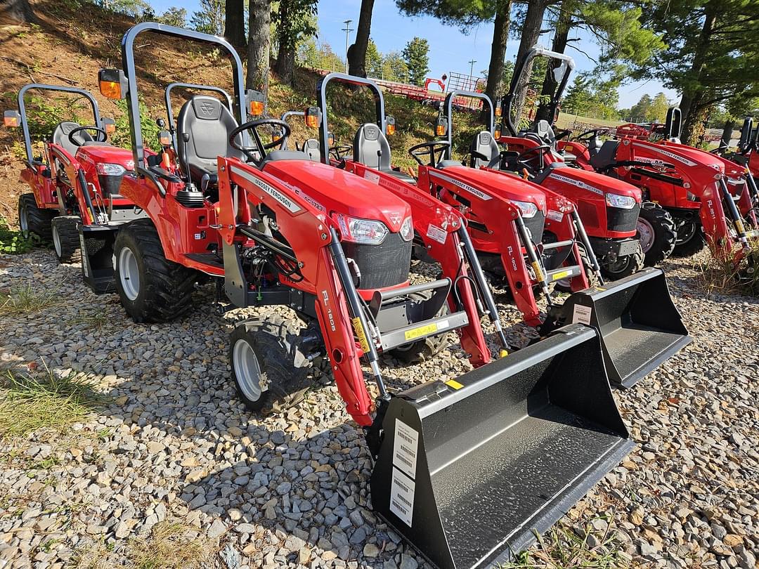 Image of Massey Ferguson GC1723E Image 0