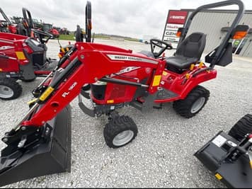 Main image Massey Ferguson GC1723E