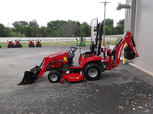 Image of Massey Ferguson GC1723EB equipment image 1