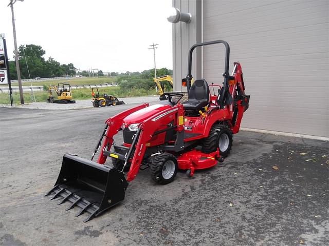 Image of Massey Ferguson GC1723EB equipment image 2