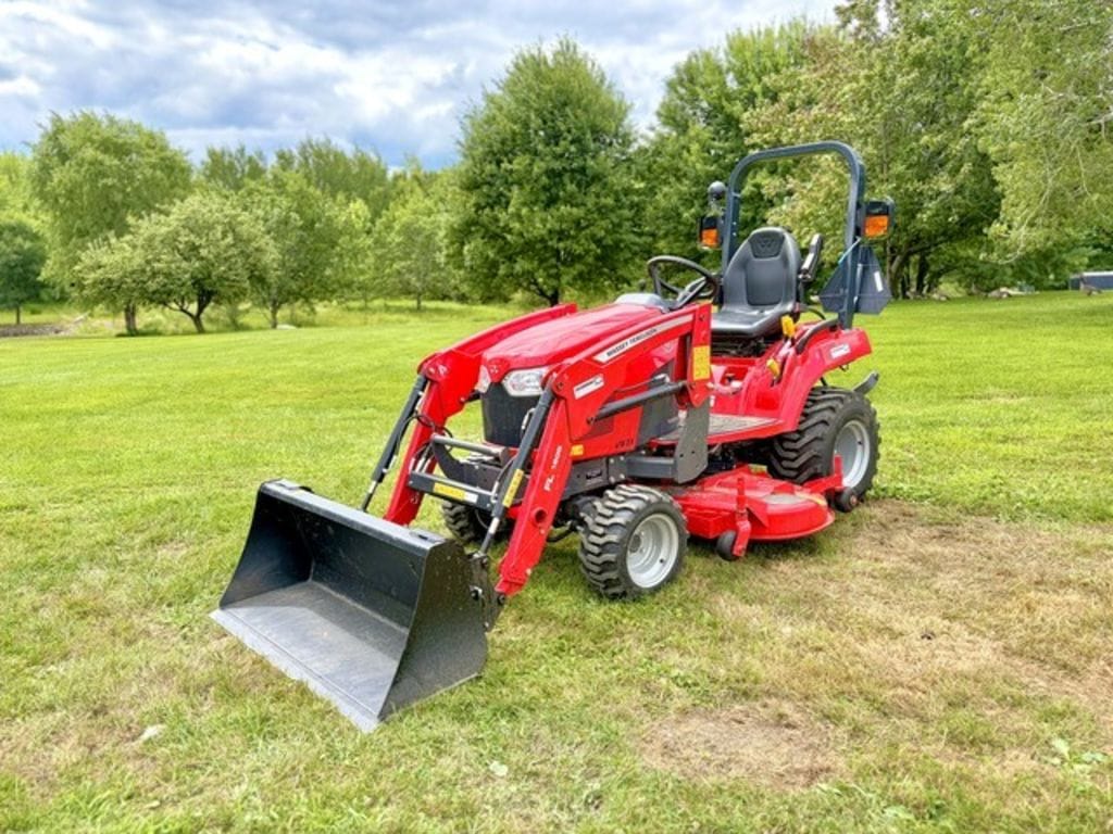 2024 Massey Ferguson GC1725M Equipment Image0