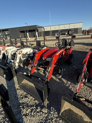 2024 Massey Ferguson GC1725M Image