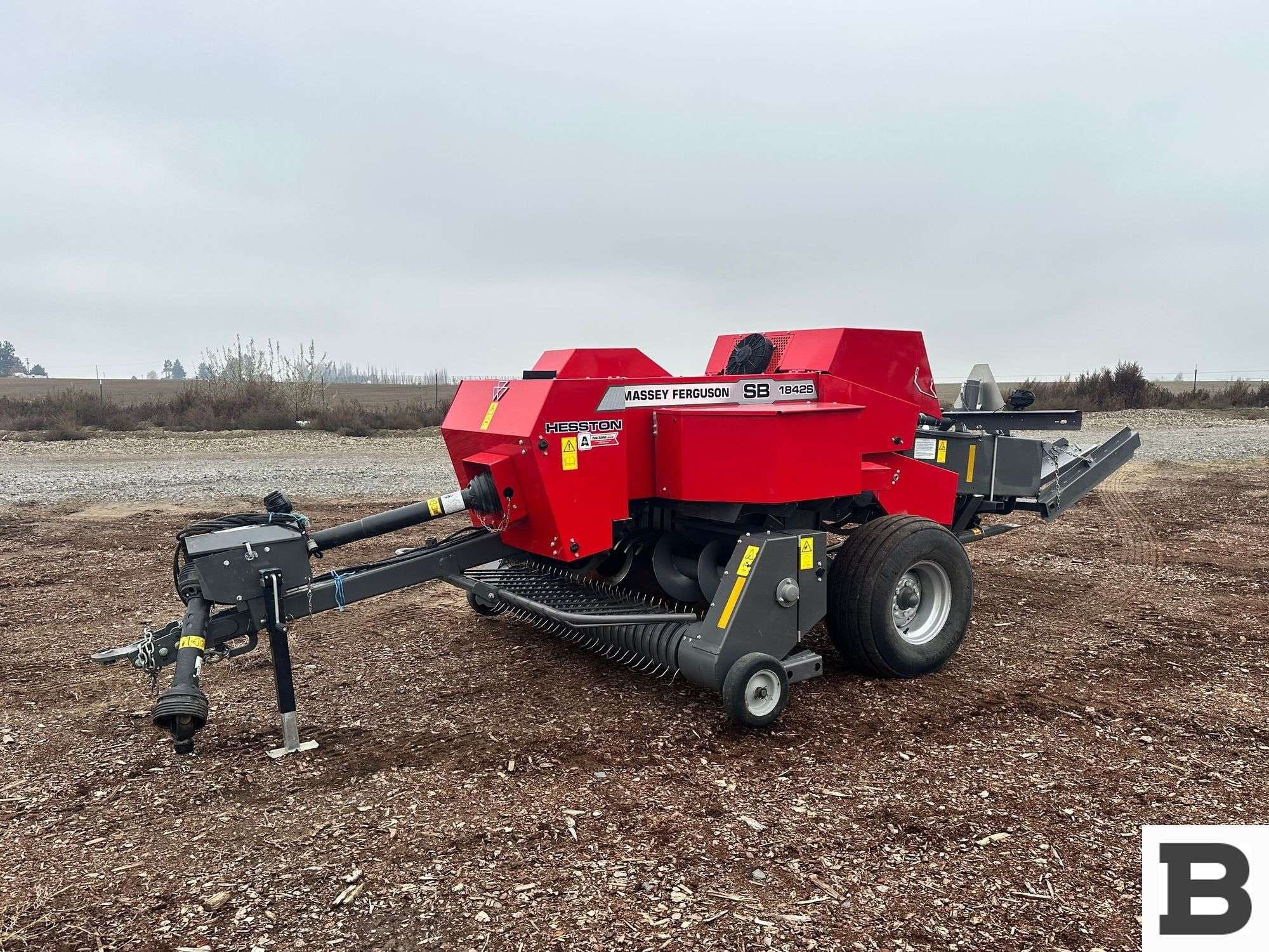 2024 Massey Ferguson 1842S Equipment Image0
