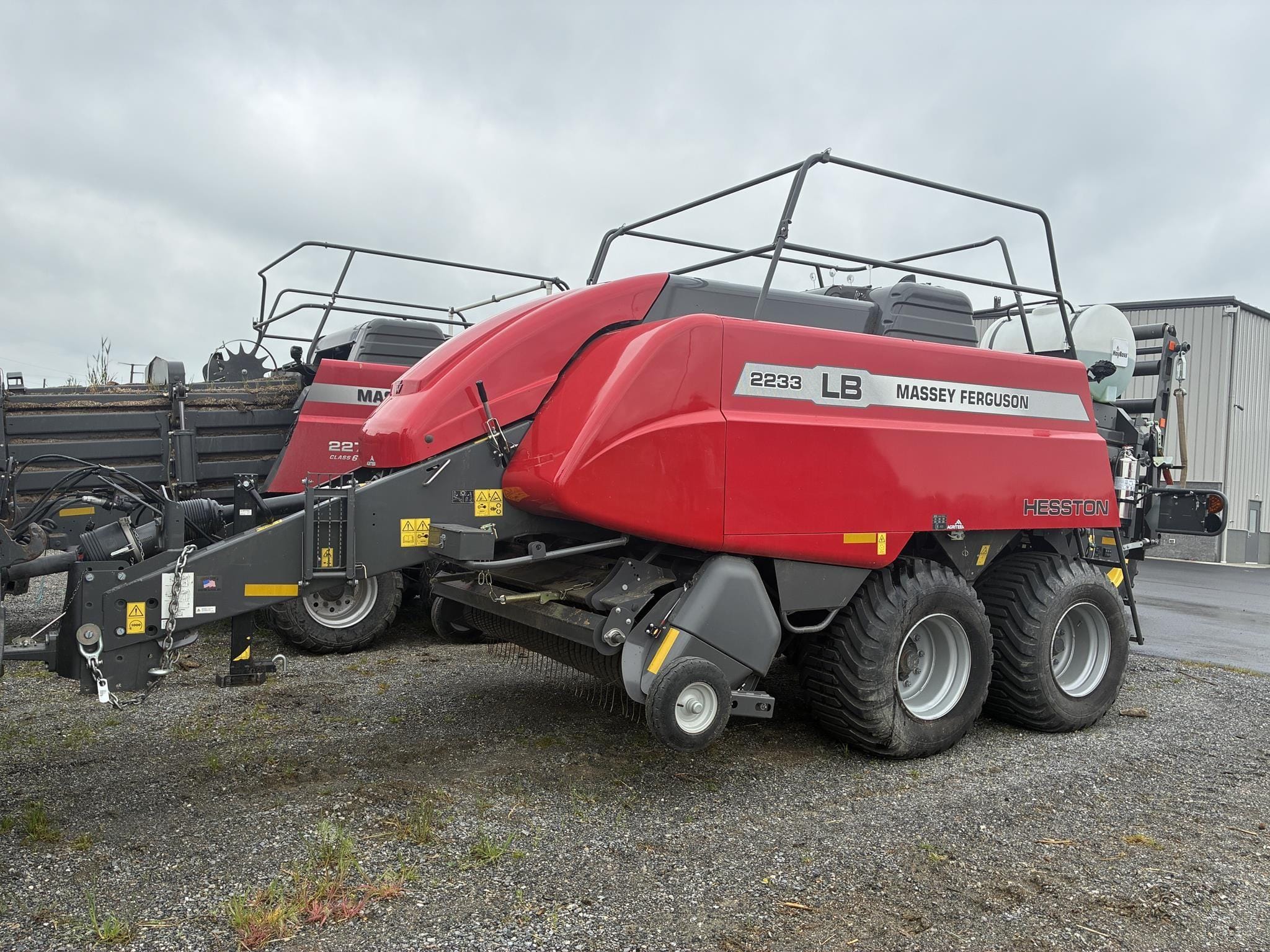 2024 Massey Ferguson LB2233 Equipment Image0