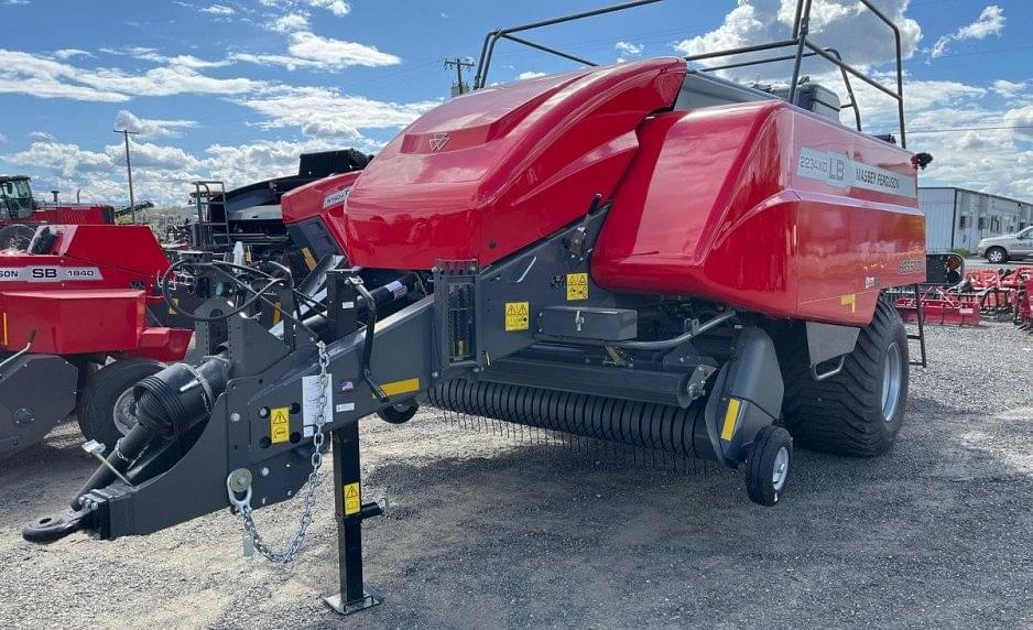 Image of Massey Ferguson LB2233 Primary image