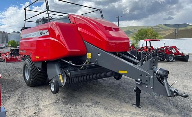 Image of Massey Ferguson LB2233 equipment image 3