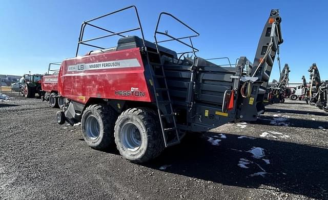 Image of Massey Ferguson LB2234 equipment image 3