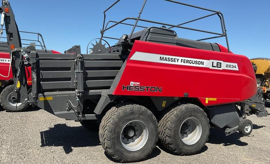 Image of Massey Ferguson LB2234 Primary image