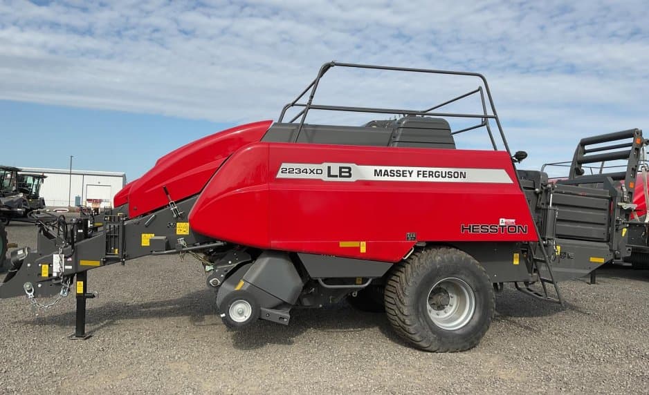 Image of Massey Ferguson LB2234XD Primary image
